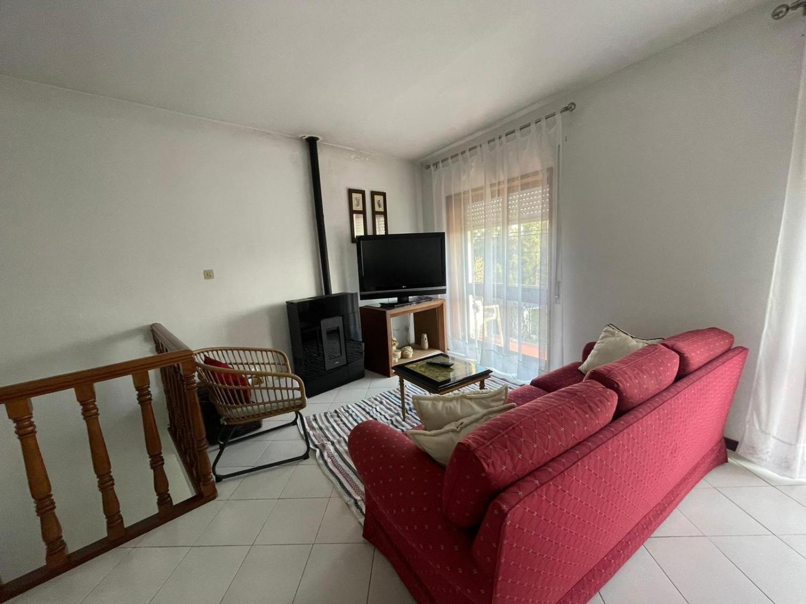 Casa Sr Do Calvario * Pacos de Ferreira